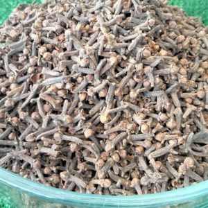 Cloves 1kg N28000 500g N14500 250g N8000 100g N3000